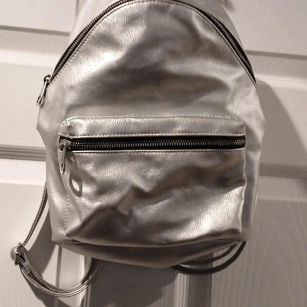 American Eagle backpack purse - Picture 2 of 4